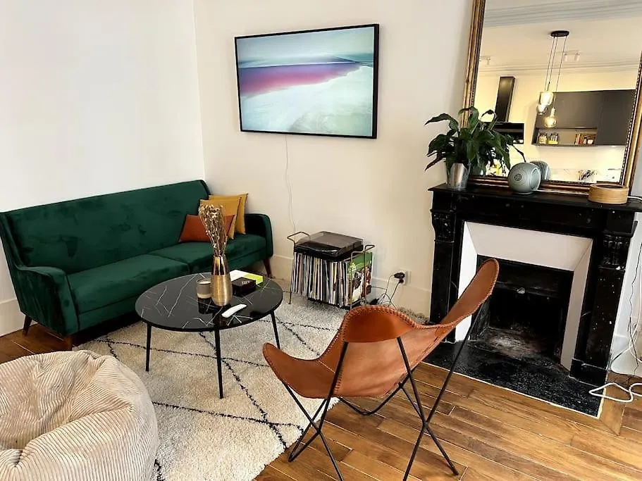 Design Flat For 4 People Paris 18 Close To Montmartre