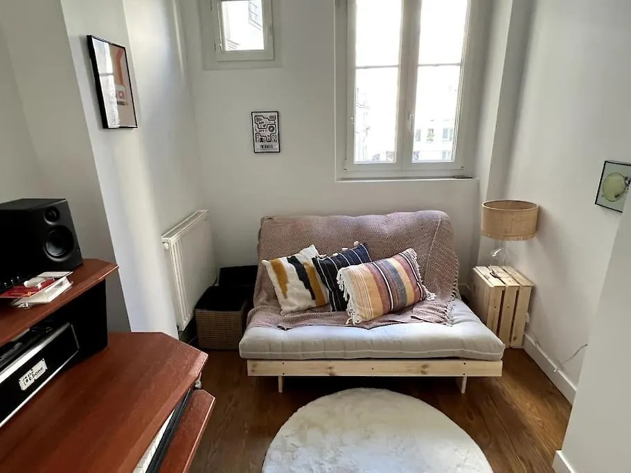Design Flat For 4 People Paris 18 Close To Montmartre